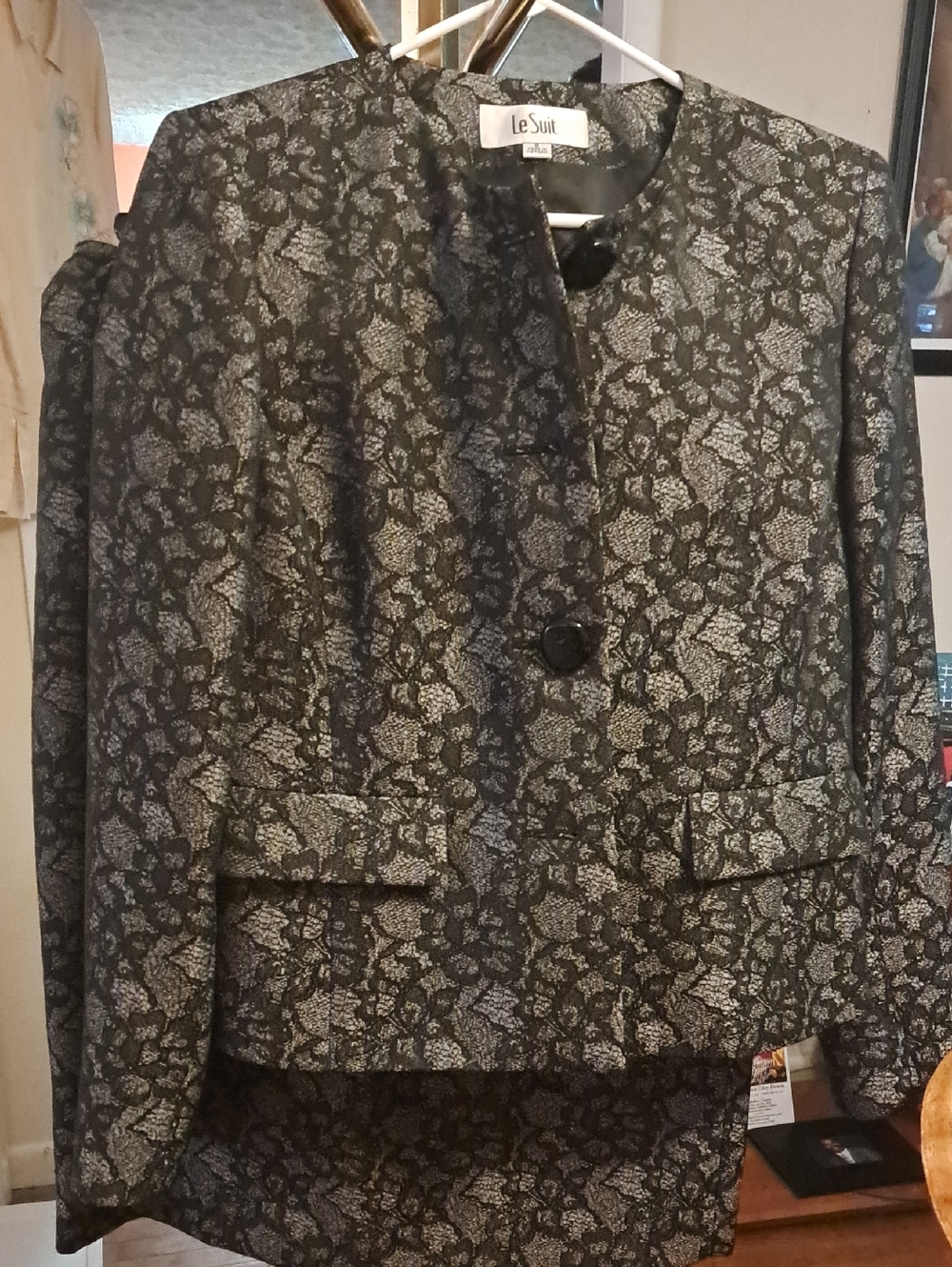Le Suit 2 Pc Black and Silver Floral Brocade Suit